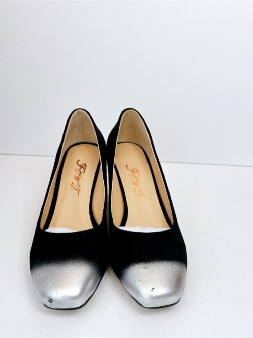 Womens Black Suede Block Heel Pumps Silver Metallic Cap Toe FOWT Size 8